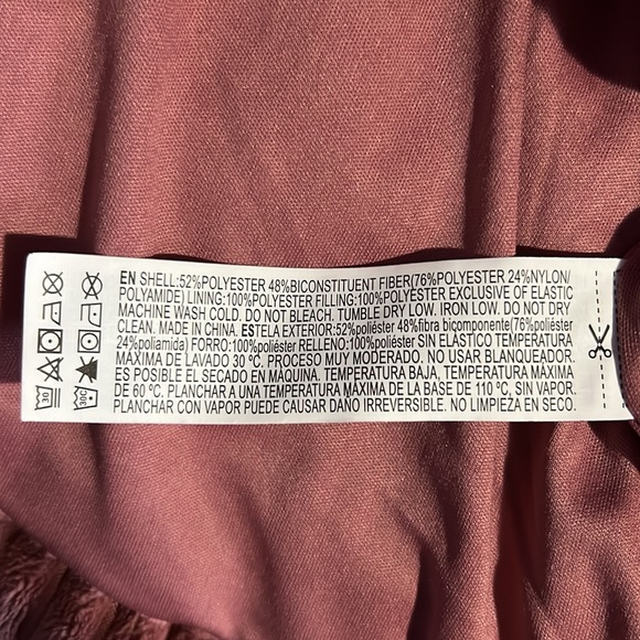 FOREVER 21 Rose Gold Pink Puffer Coat 🩷 - Picture 4 of 6